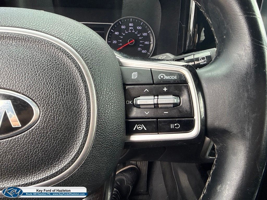 Used 2021 Kia Sorento S w/ Panoramic Sunroof Package AWD/4WD image 18