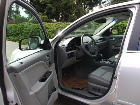 Used 2005 Mercury Montego Premier FWD image 5