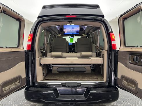 New 2026 GMC Savana 2500 w/ Driver Convenience Package RWD image 13