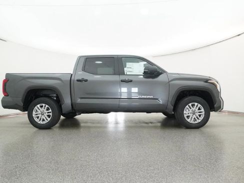 New 2026 Toyota Tundra SR5 AWD/4WD image 7