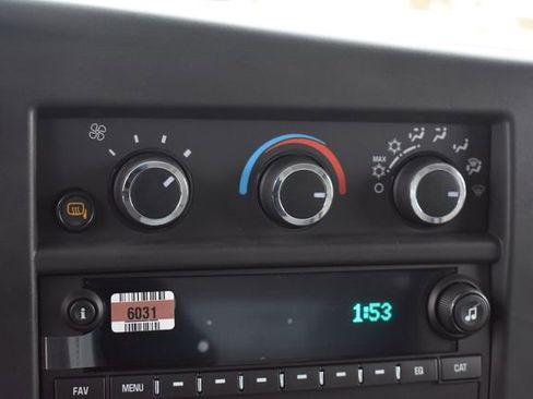 New 2025 Chevrolet Express 3500 w/ Power Convenience Package image 27