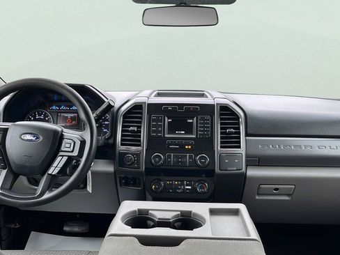 Used 2019 Ford F250 XLT image 9