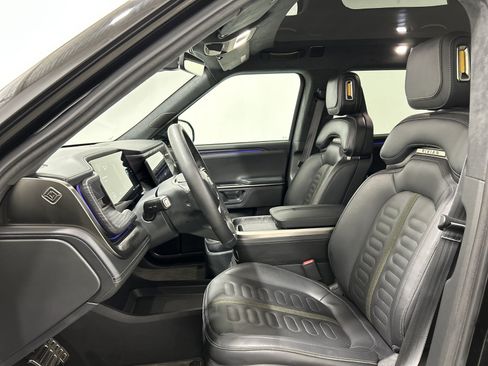 Used 2024 Rivian R1T Adventure AWD/4WD image 20