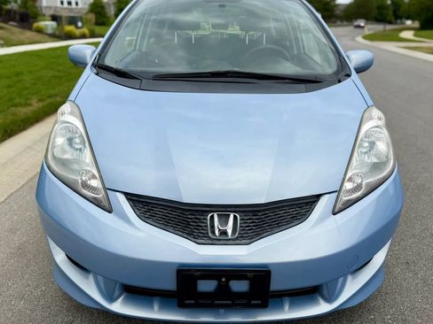 Used 2010 Honda Fit Sport image 2