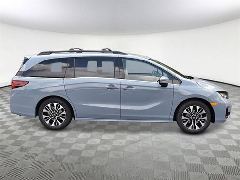 New 2026 Honda Odyssey Elite image 6
