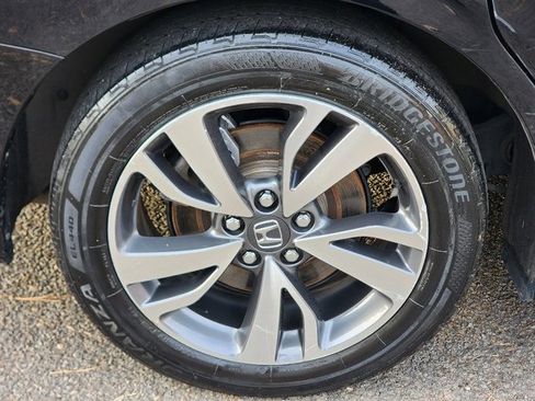 Used 2023 Honda Odyssey Touring image 9