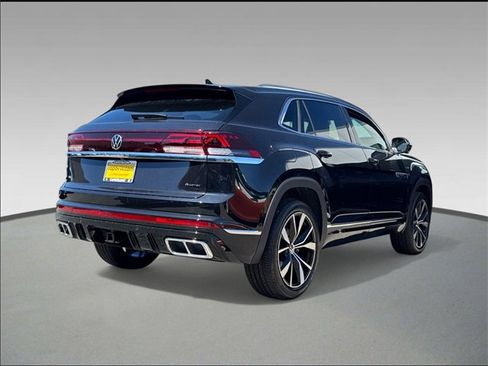 New 2026 Volkswagen Atlas Cross Sport SEL Premium R-Line image 4