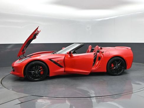 Used 2015 Chevrolet Corvette Stingray Convertible w/ 2LT Preferred Equipment Group RWD image 63