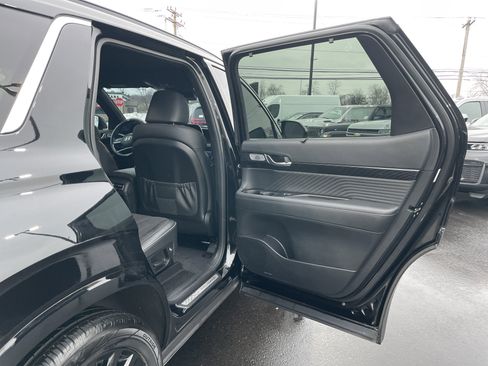 Used 2024 Hyundai Palisade Calligraphy image 15