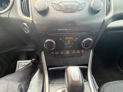 Used 2017 Ford Edge SEL FWD image 20