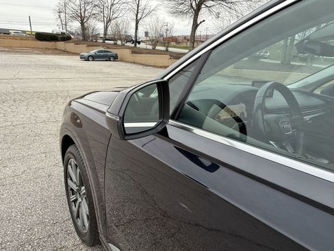 Used 2018 Audi Q7 3.0T Prestige w/ Prestige Package image 13