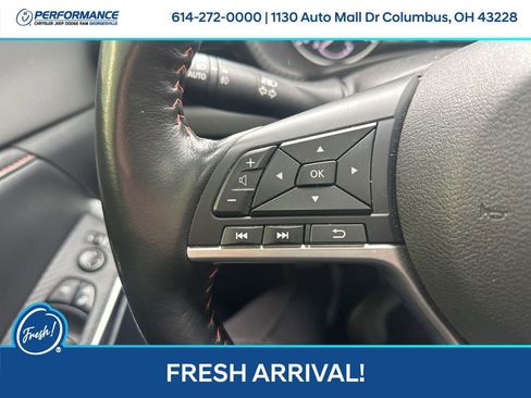 Used 2022 Nissan Sentra SR w/ Lighting Package image 21