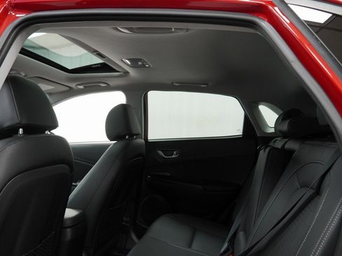 Used 2020 Hyundai Kona Ultimate w/ Cargo Package image 21