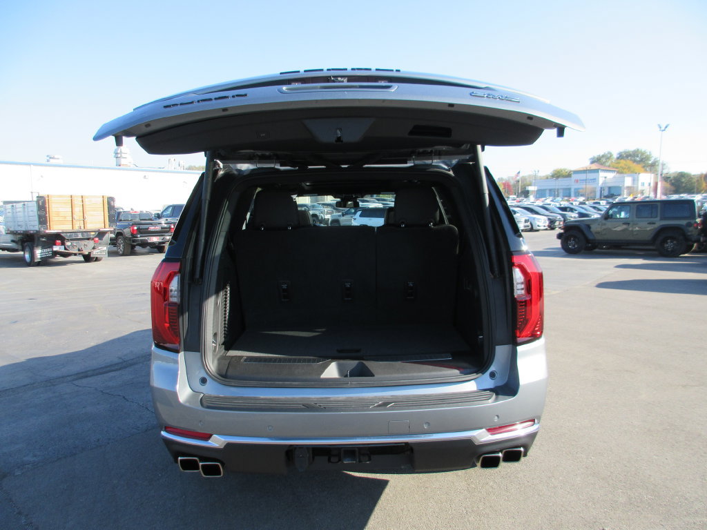 Certified 2026 GMC Yukon Denali w/ Sun & Power Step Package AWD/4WD image 8
