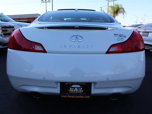 Used 2011 INFINITI G37 Journey w/ Premium Pkg RWD image 14