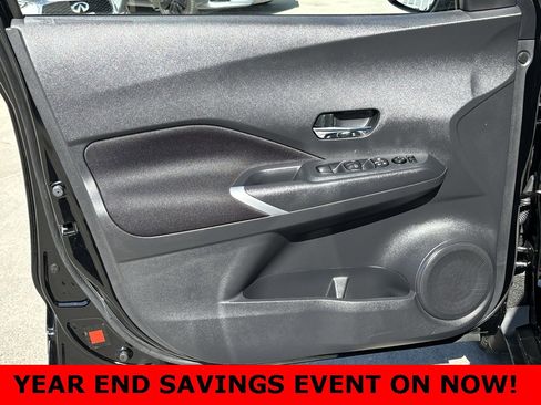 New 2024 Nissan Kicks SV image 16