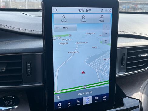 Used 2022 Ford Explorer Platinum w/ Equipment Group 601A image 9