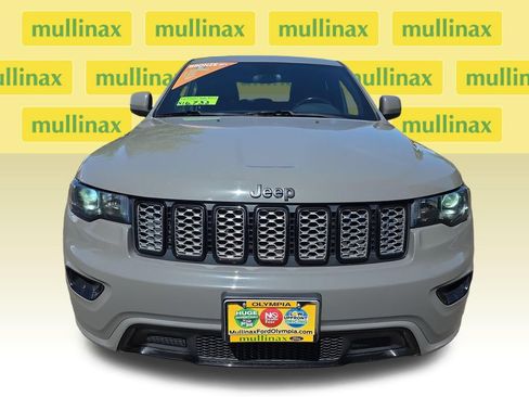 Used 2021 Jeep Grand Cherokee Laredo X AWD/4WD image 15
