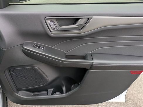 New 2025 Ford Escape Active image 34