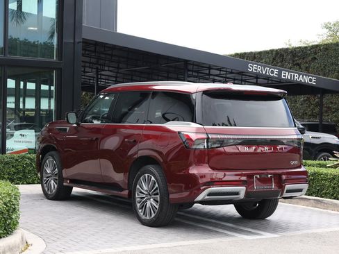 Used 2025 INFINITI QX80 Luxe RWD image 5