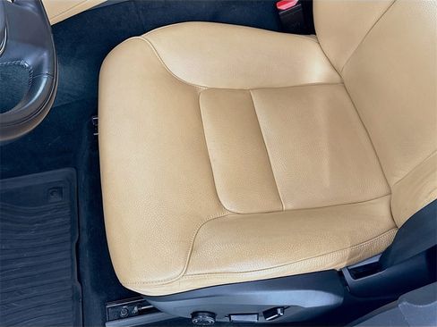 Used 2016 Volvo XC90 T5 Momentum image 20