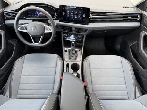 New 2026 Volkswagen Jetta SE image 19