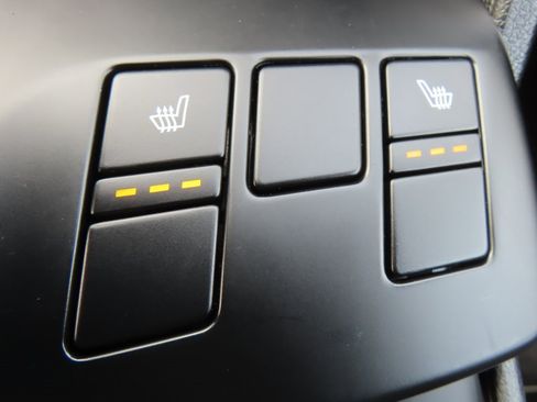 Certified 2023 Kia Sportage LX image 9