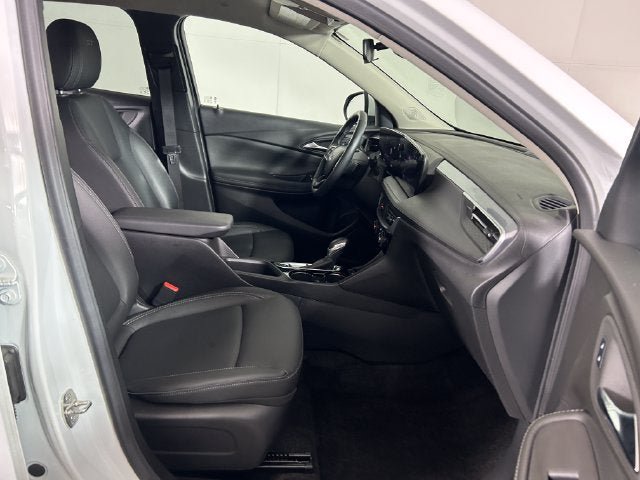 Used 2024 Buick Encore GX Sport Touring w/ Comfort Package FWD image 27
