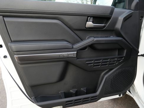 New 2026 Toyota Tacoma TRD Off-Road AWD/4WD image 6