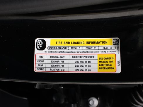 Used 2024 Chevrolet Trax LT w/ Driver Confidence Package FWD image 37