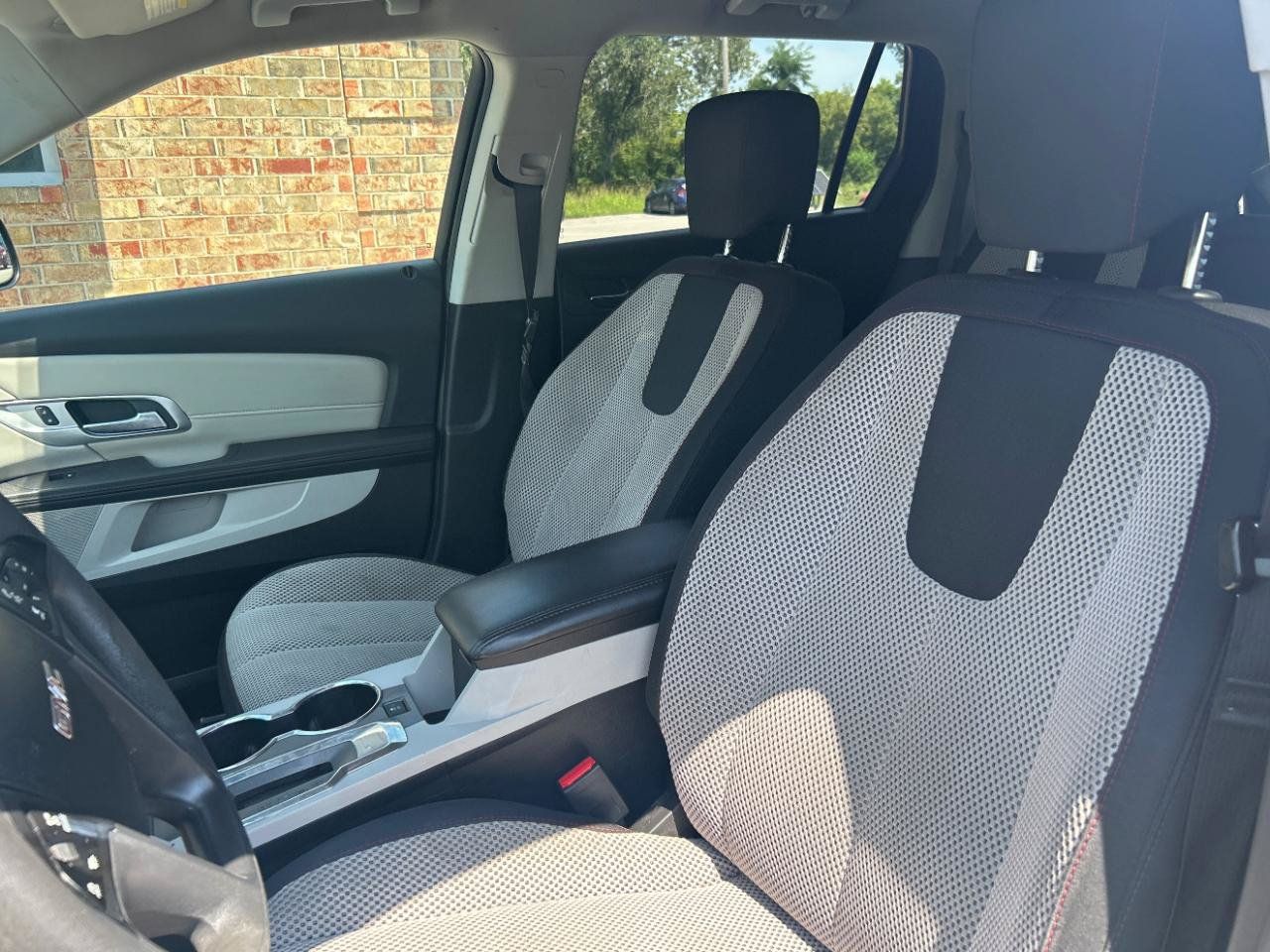 Used 2017 GMC Terrain SLE AWD/4WD image 18