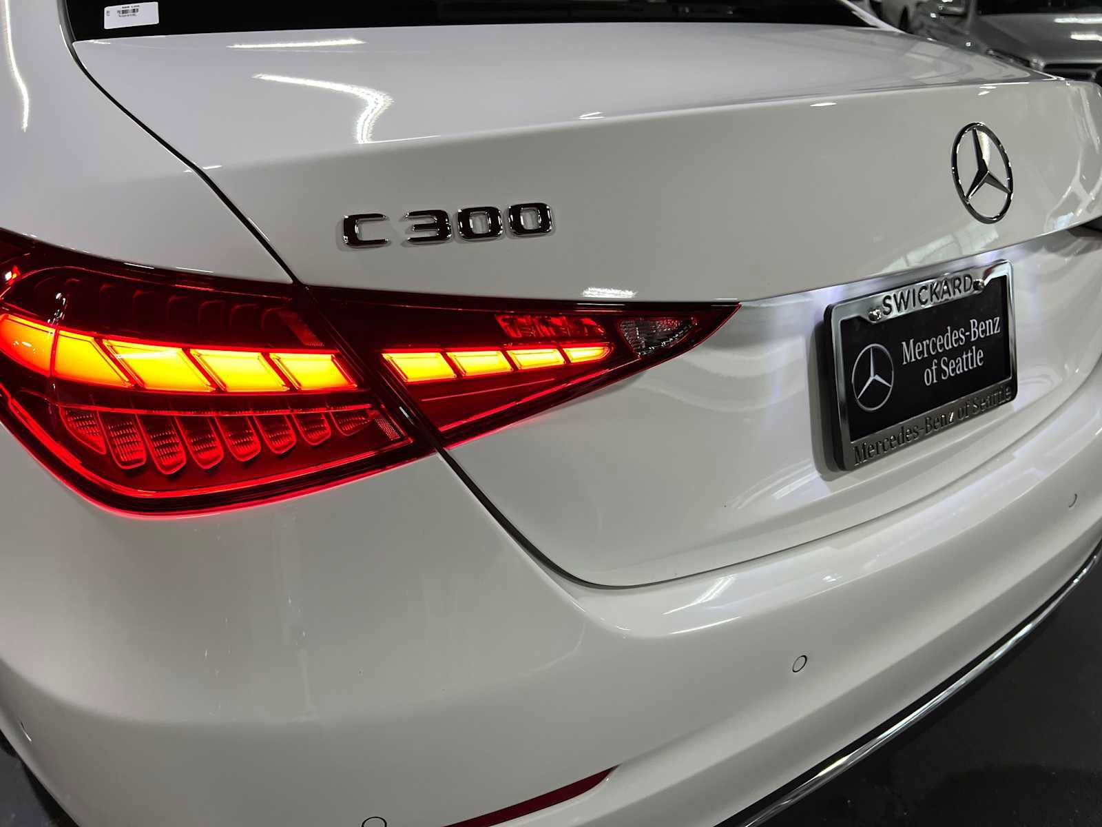 Used 2026 Mercedes-Benz C 300 4MATIC Sedan image 14