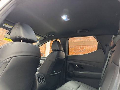 Used 2025 Hyundai Santa Cruz SEL image 23