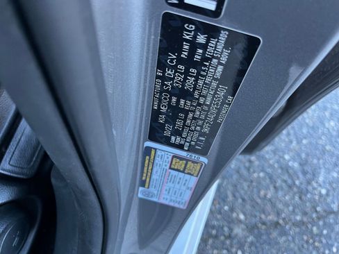 Used 2023 Kia Forte LXS image 9