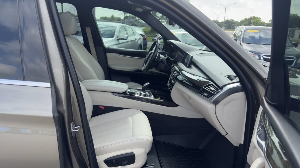 Used 2018 BMW X5 sDrive35i RWD image 29
