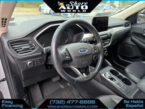 Used 2020 Ford Escape SEL FWD image 11