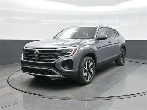 New 2026 Volkswagen Atlas Cross Sport SE image 3