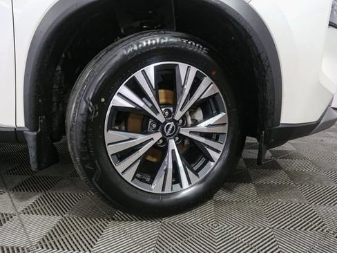Used 2023 Nissan Rogue SV w/ SV Premium B Package AWD/4WD image 14