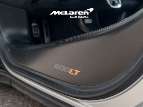 Used 2020 McLaren 600LT Spider RWD image 13