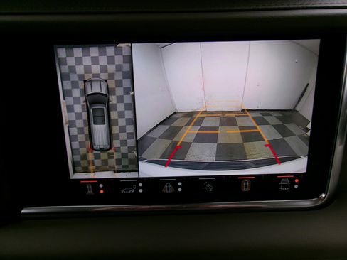 Certified 2024 GMC Yukon Denali w/ Advanced Technology Package image 6