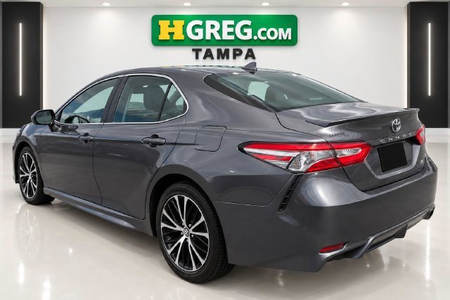 Used 2019 Toyota Camry SE w/ Convenience Package FWD image 2