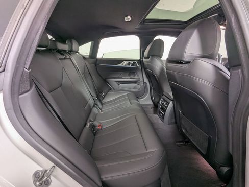 Used 2023 BMW i4 eDrive40 w/ Premium Package image 33