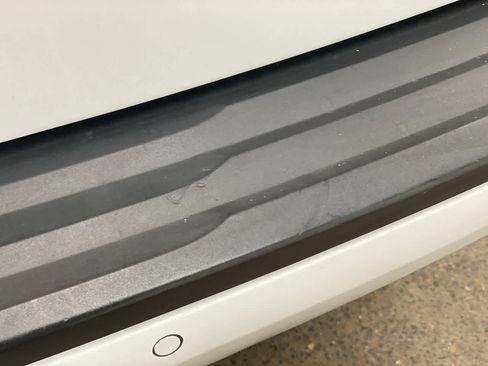 Used 2015 GMC Yukon SLT w/ Open Road Package image 29