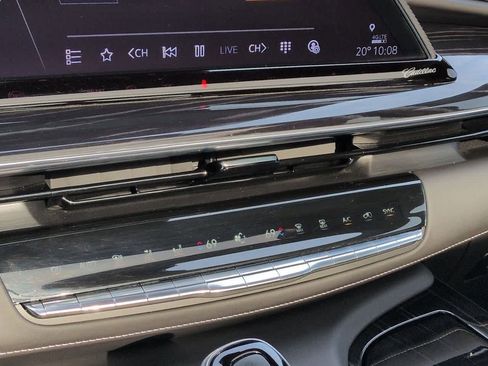 Used 2023 Cadillac Escalade V w/ Heavy-Duty Trailer Package image 31