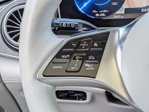 Certified 2023 Mercedes-Benz EQE 500 4MATIC SUV image 19