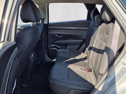 Used 2024 Hyundai Tucson SEL FWD image 16