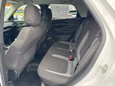 Used 2022 Chevrolet TrailBlazer LT w/ Convenience Package image 18