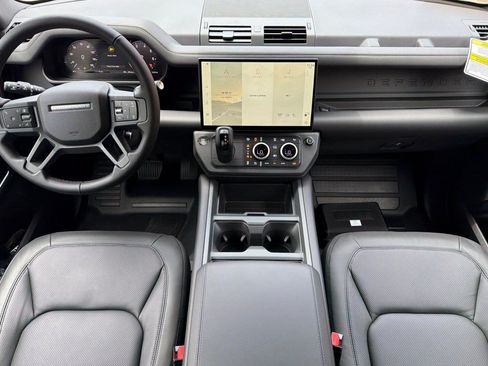 New 2026 Land Rover Defender 110 X-Dynamic SE AWD/4WD image 14