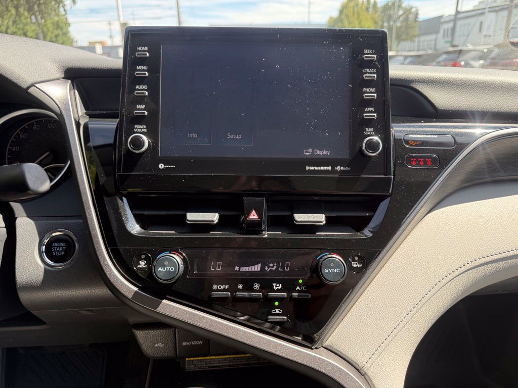 Used 2021 Toyota Camry XLE AWD/4WD image 18