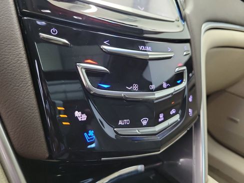 Used 2017 Cadillac XTS Premium Luxury FWD image 29